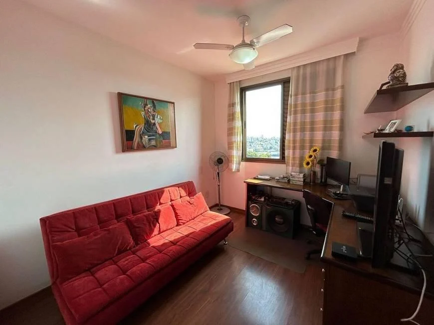 Imagem Apartamento com 4 Quartos à Venda, 118 m²em Prado - Belo Horizonte