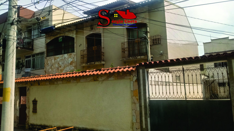 Imagem Casa com 6 Quartos à Venda, 341 m² em Vila Valqueire - Rio de Janeiro