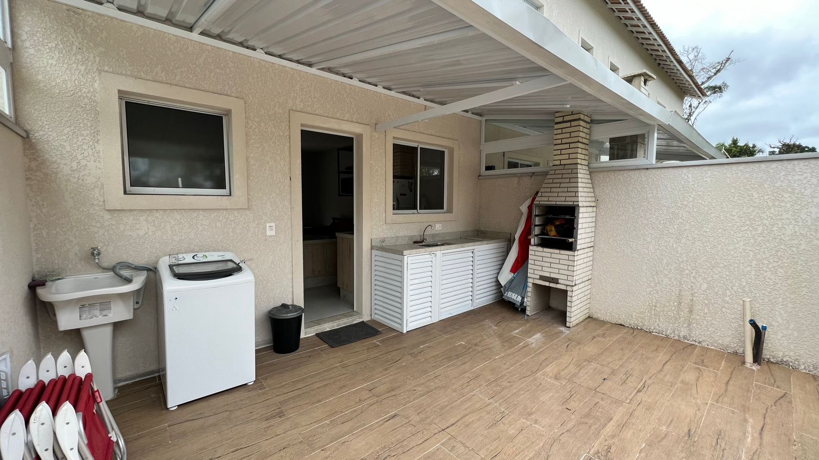 Imagem Casa de Condomínio com 2 Quartos para Alugar, 81 m²em São Lourenço - Bertioga