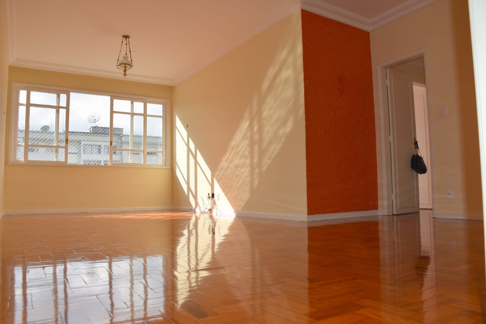 Imagem Apartamento com 3 Quartos à Venda, 130 m²em Centro - Petrópolis Imagem Apartamento com 3 Quartos à Venda, 130 m²em Centro - Petrópolis