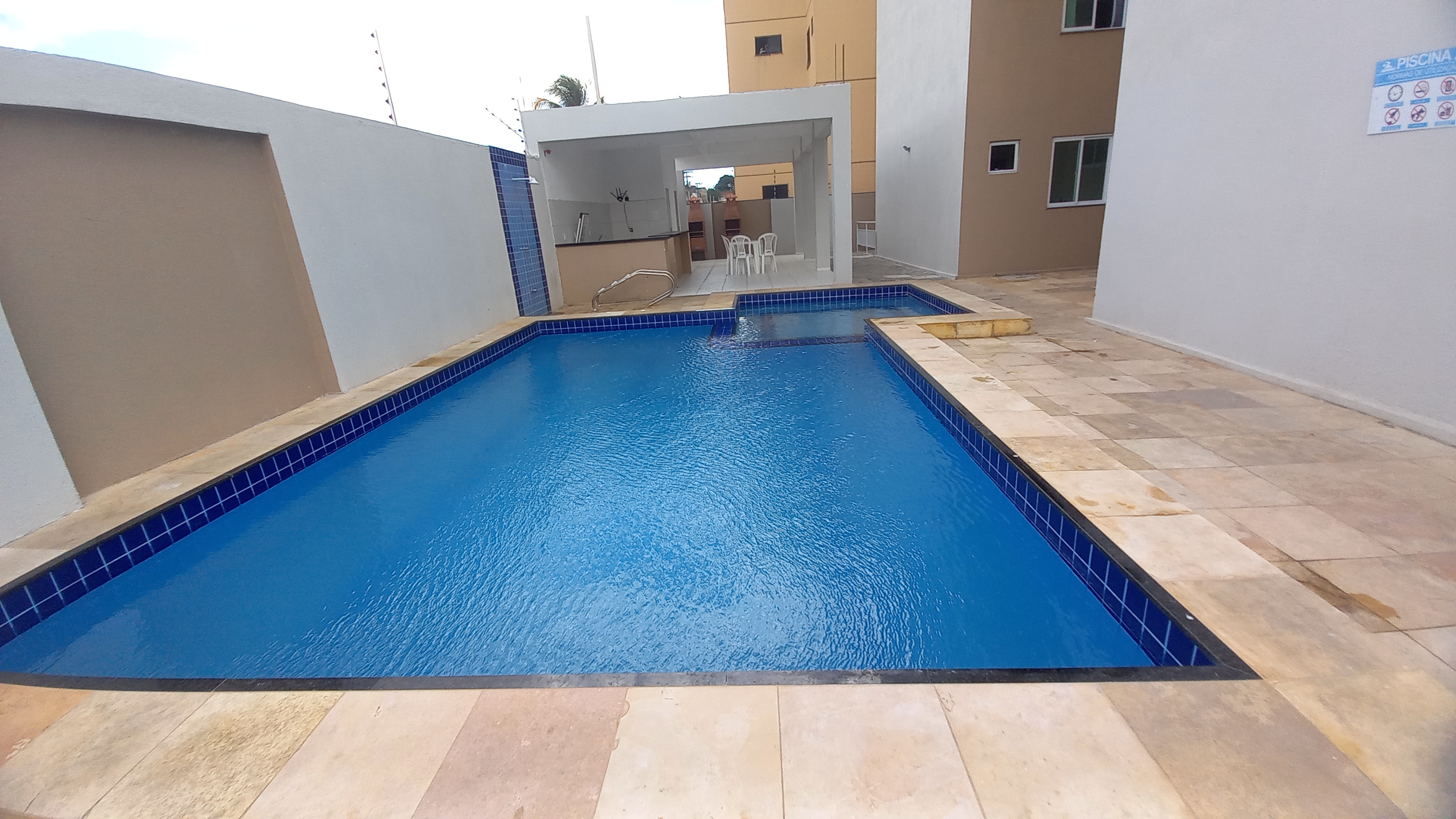 Imagem Apartamento com 3 Quartos à Venda ou Locação, 65 m²em Itaperi - Fortaleza