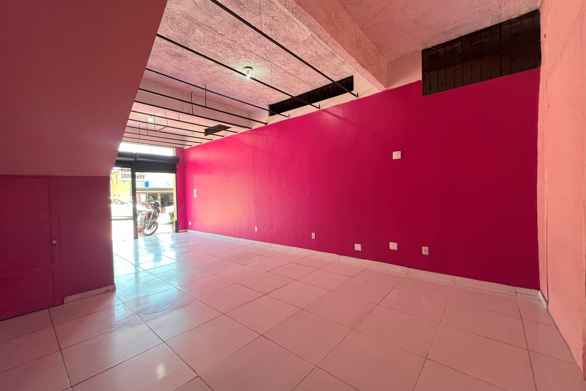Imagem Ponto Comercial para Alugar, 75 m²em Santa Luzia - Manaus Imagem Ponto Comercial para Alugar, 75 m²em Santa Luzia - Manaus