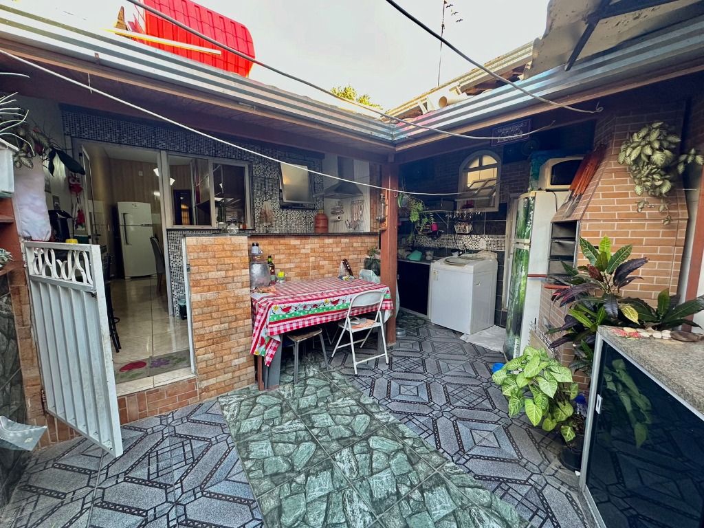 Imagem Casa com 2 Quartos à Venda, 74 m² em Planalto - Belo Horizonte