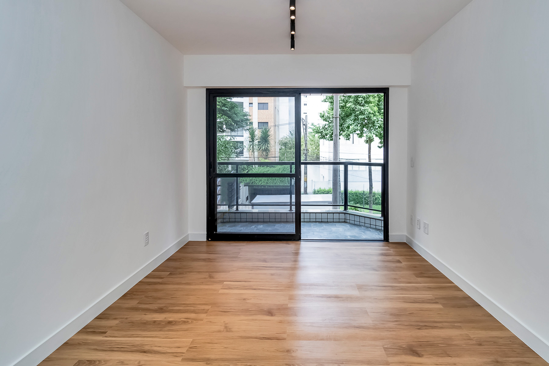 Imagem Apartamento com 2 Quartos à Venda, 80 m²em Jardim Portal I e II - São Paulo