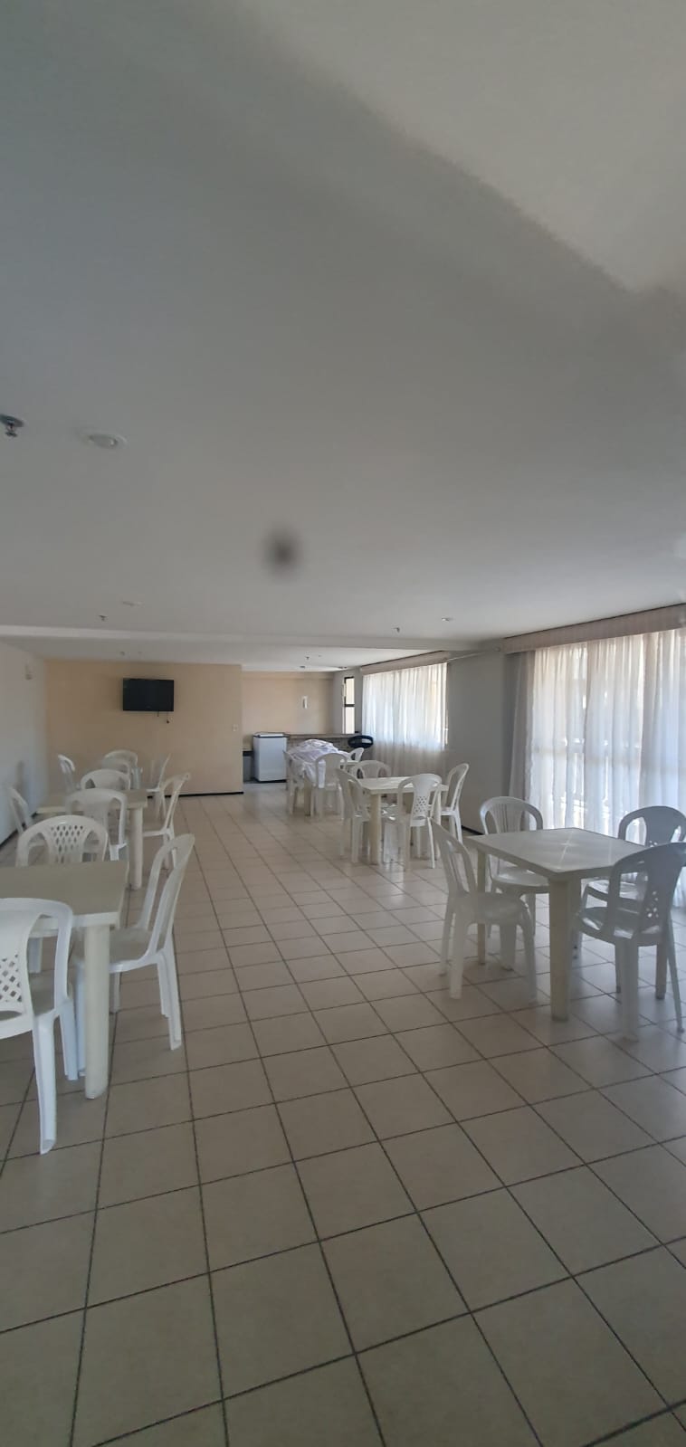 Imagem Apartamento com 3 Quartos à Venda, 80 m²em Meireles - Fortaleza