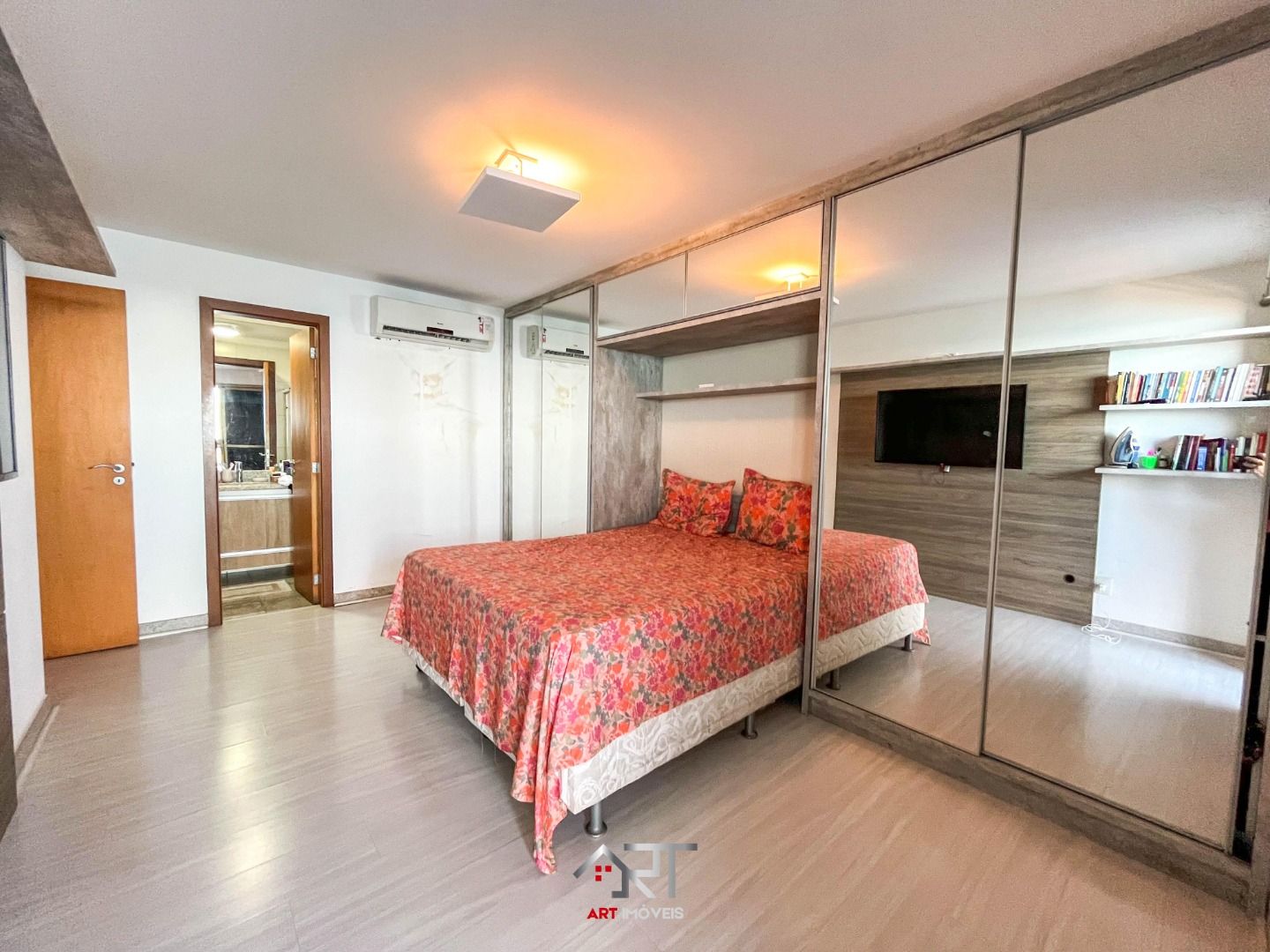 Imagem Apartamento com 4 Quartos à Venda, 170 m²em Praia de Itaparica - Vila Velha Imagem Apartamento com 4 Quartos à Venda, 170 m²em Praia de Itaparica - Vila Velha