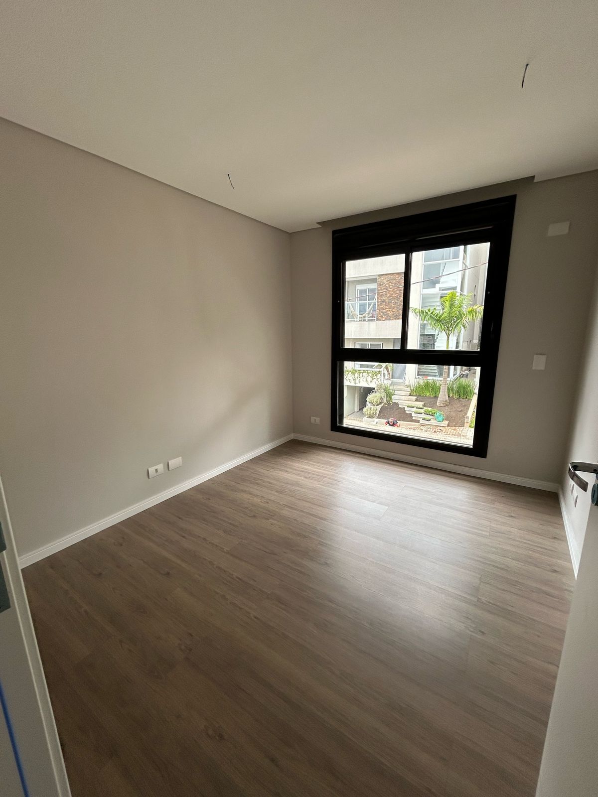 Imagem Casa de Condomínio com 3 Quartos à Venda, 214 m² em Santa Cândida - Curitiba