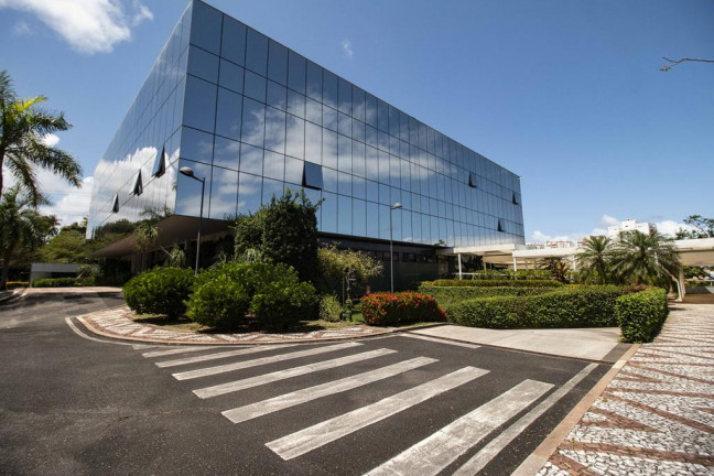 Imóvel Comercial à Venda ou Locação, 7.705 m² em Cabula VI - Salvador