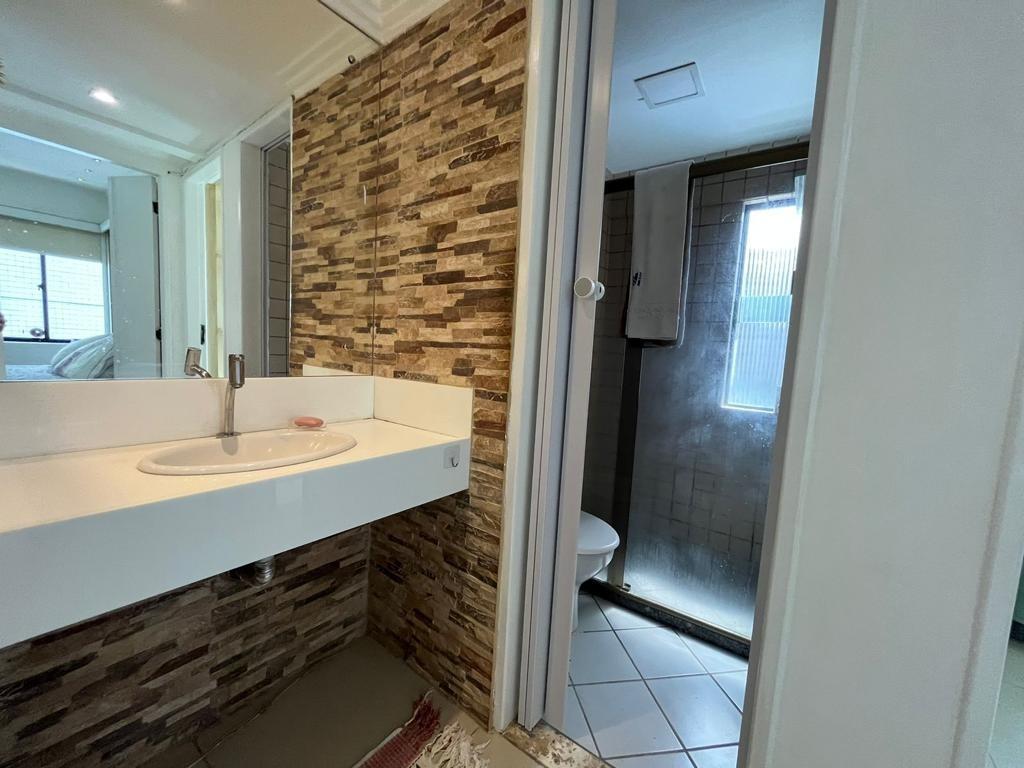 Imagem Apartamento com 1 Quarto para Alugar, 54 m²em Boa Viagem - Recife
