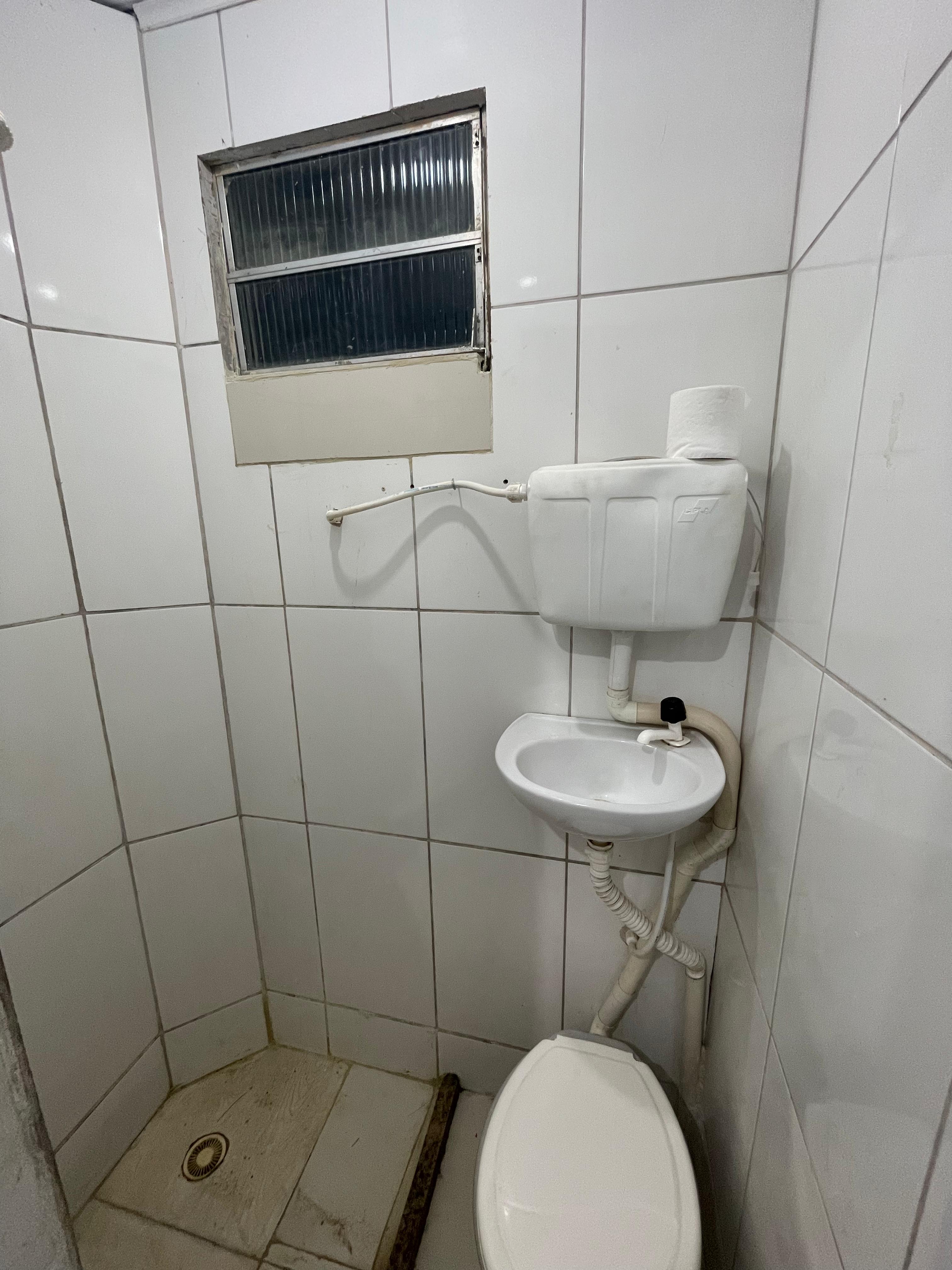 Imagem Casa com 1 Quarto à Venda, 19 m² em Mussurunga - Salvador Imagem Casa com 1 Quarto à Venda, 19 m² em Mussurunga - Salvador