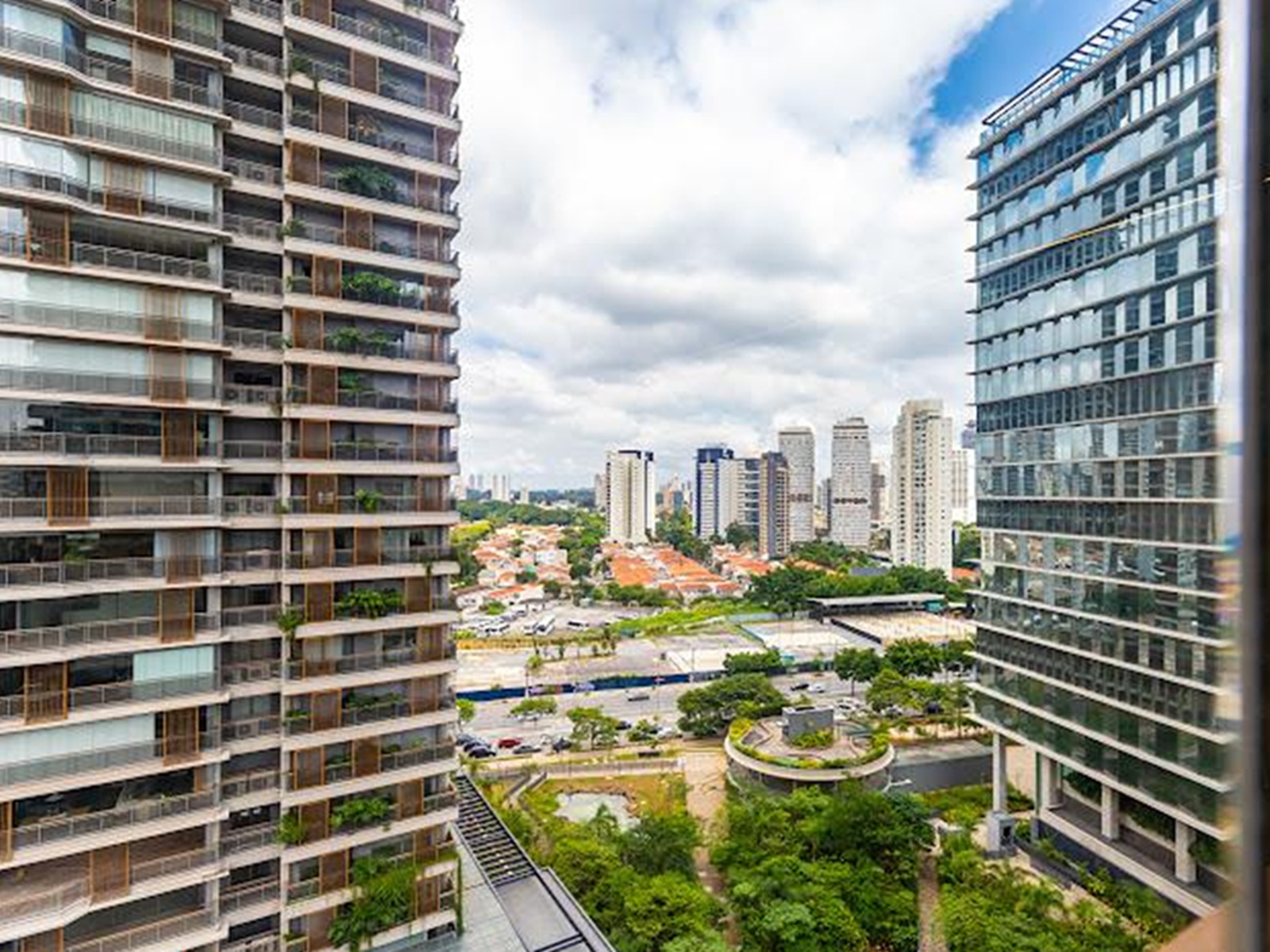 Imagem Apartamento com 3 Quartos à Venda, 167 m² em Jardim das Acácias - São Paulo