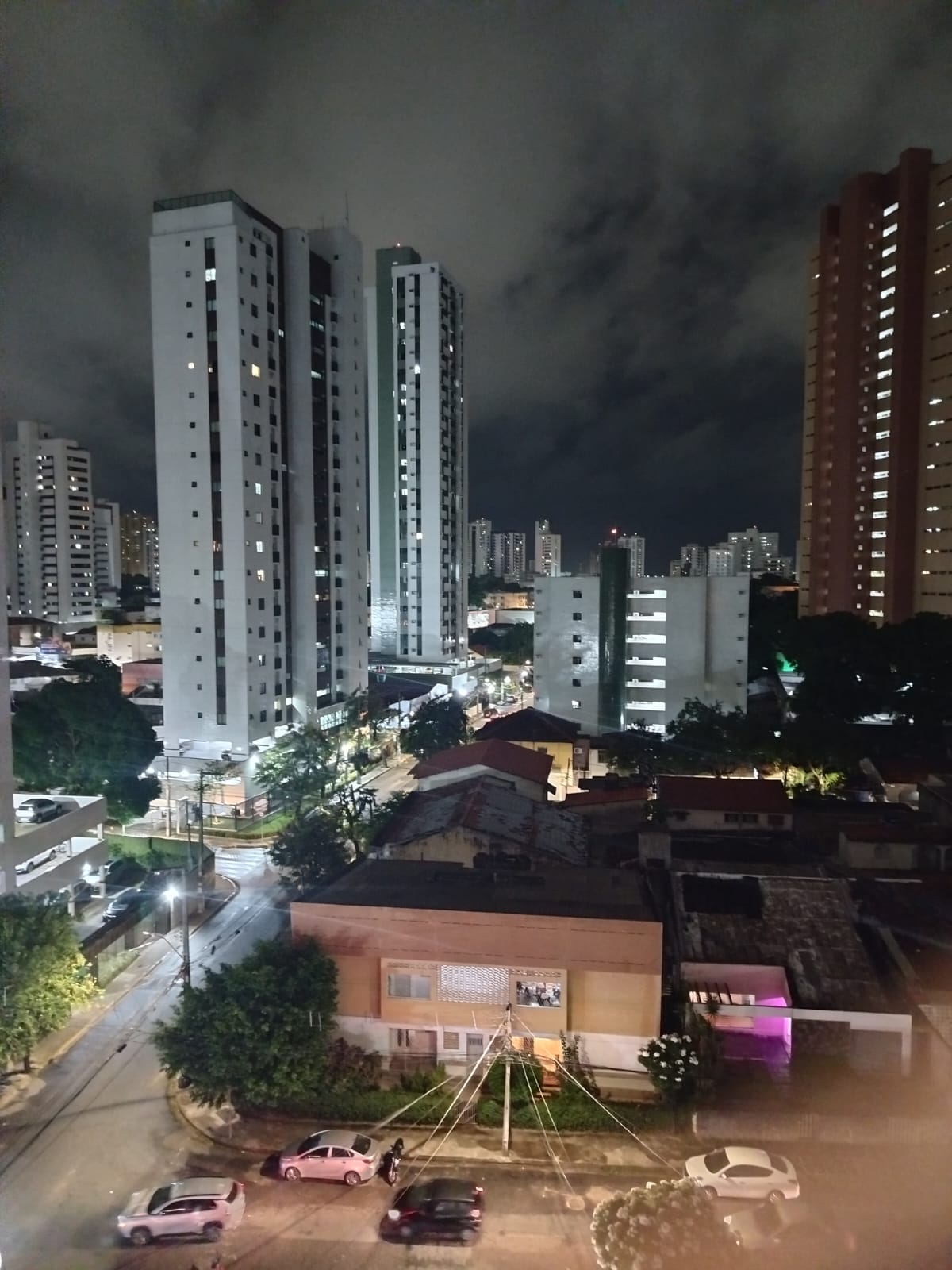 Imagem Apartamento com 4 Quartos à Venda, 198 m² em Aflitos - Recife Imagem Apartamento com 4 Quartos à Venda, 198 m² em Aflitos - Recife