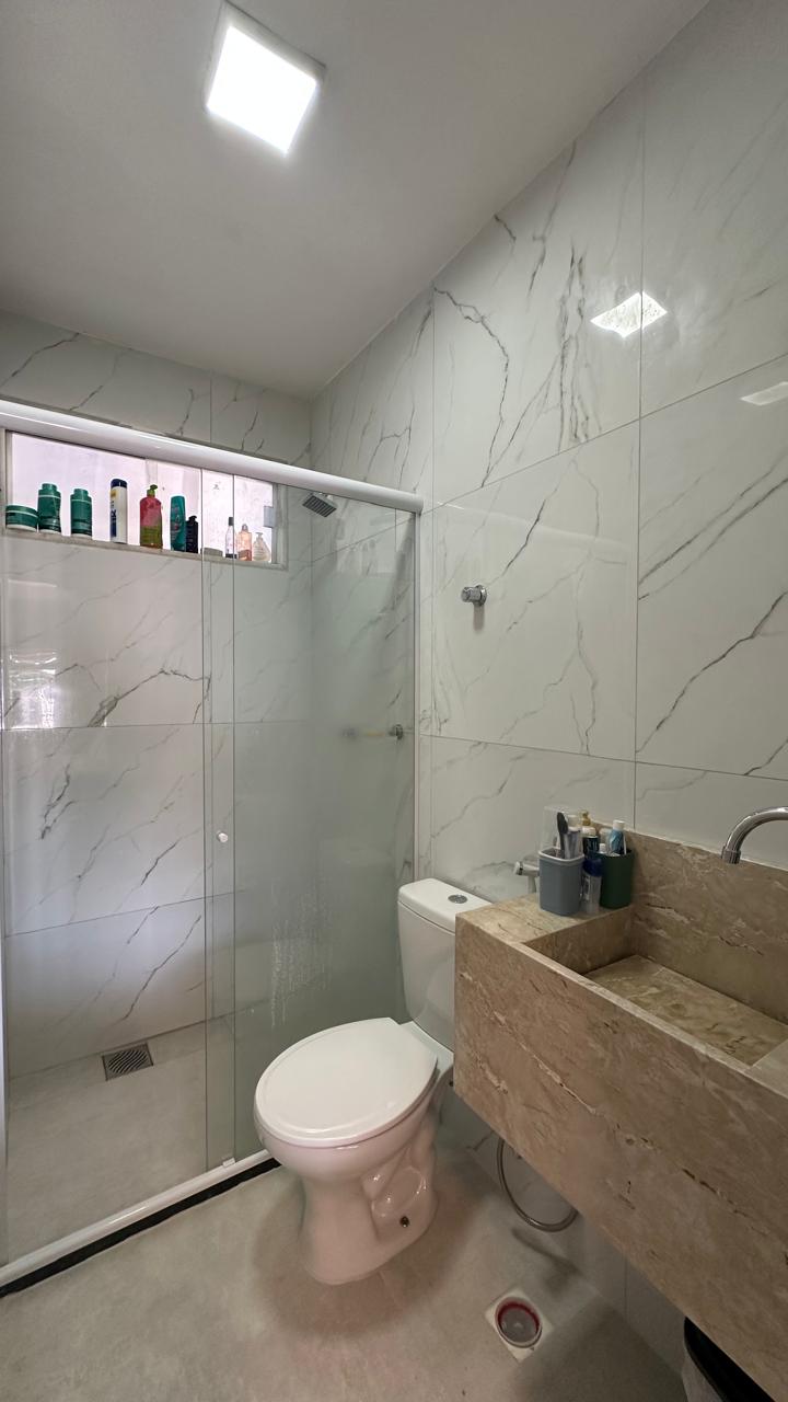 Imagem Casa com 3 Quartos à Venda, 220 m² em Engenheiro Luciano Cavalcante - Fortaleza