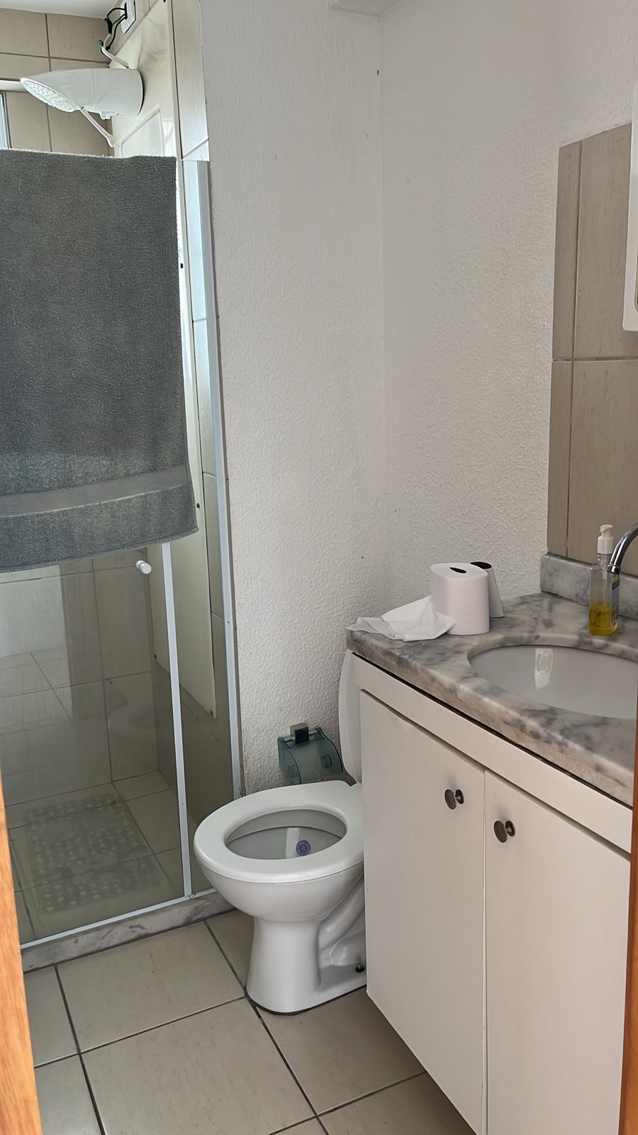 Imagem Apartamento com 3 Quartos para Alugar, 80 m²em Centro  - Lauro de Freitas 