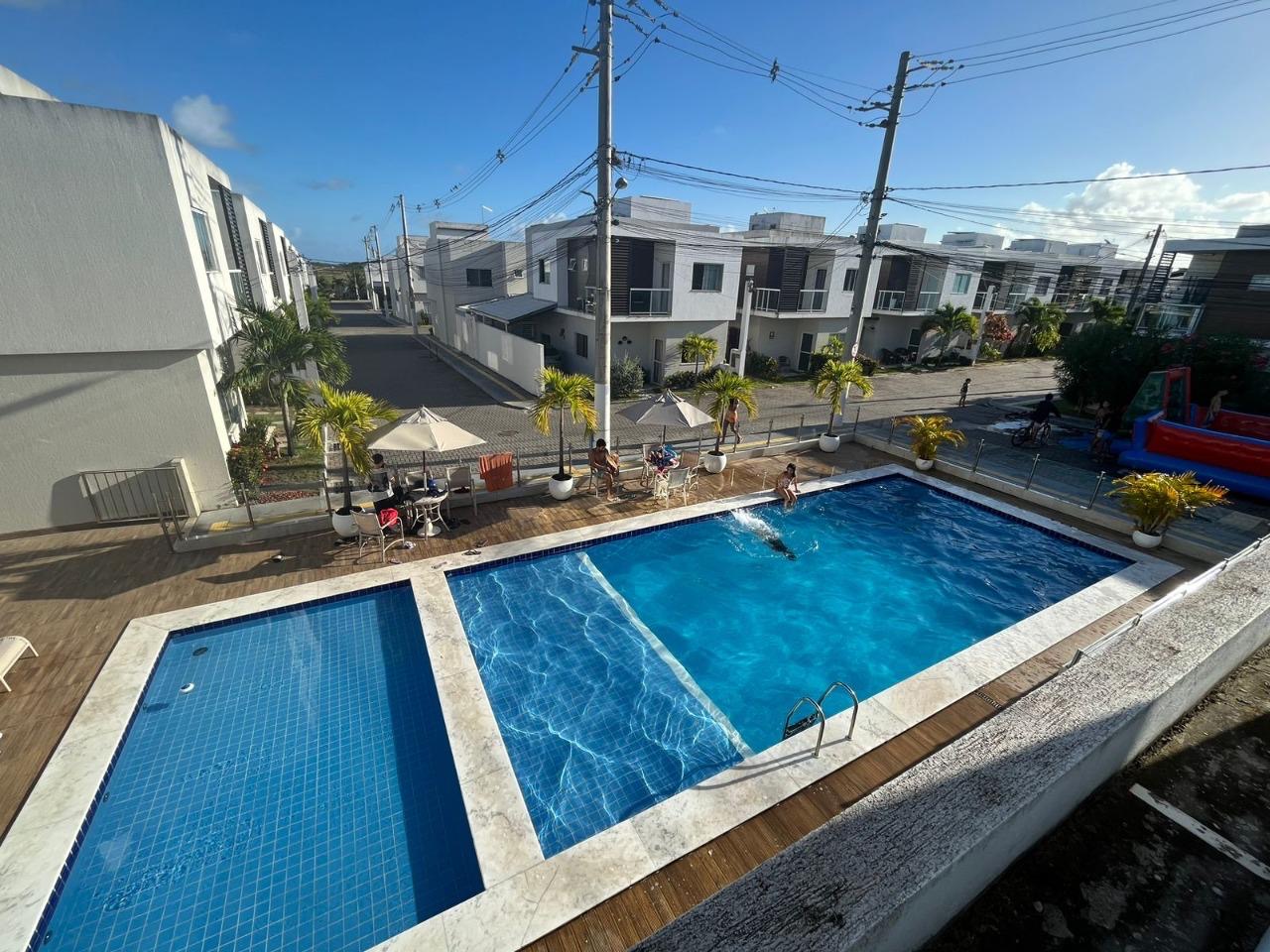 Imagem Casa com 4 Quartos à Venda, 162 m²em Vila Praiana - Lauro de Freitas Imagem Casa com 4 Quartos à Venda, 162 m²em Vila Praiana - Lauro de Freitas