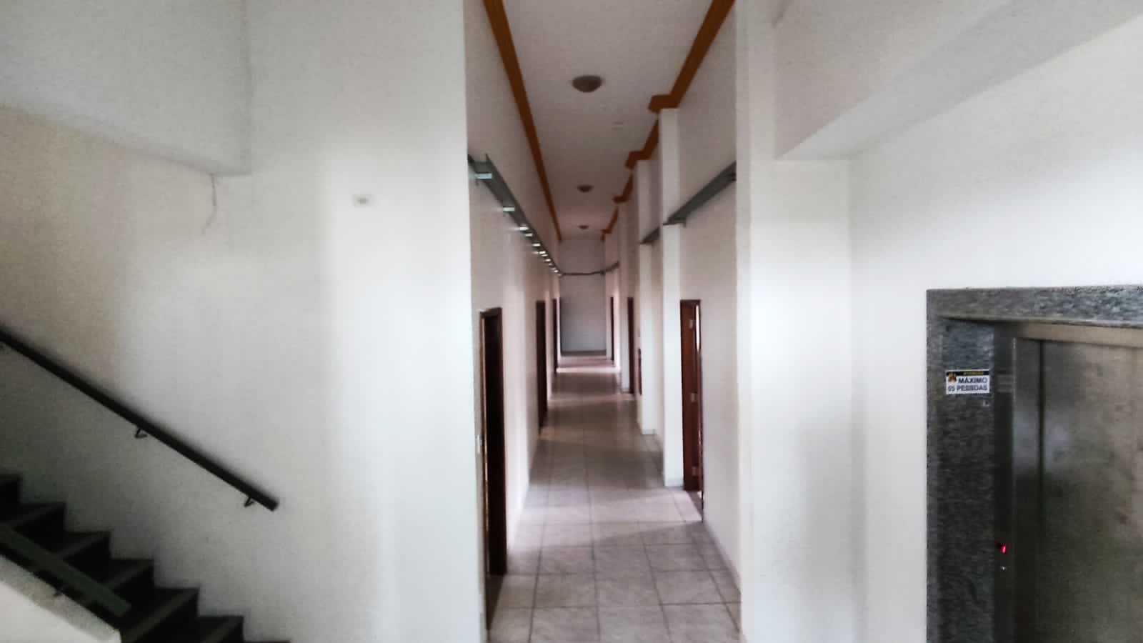 Imagem Imóvel Comercial para Alugar, 5 m²em Val-de-Cães - Belém