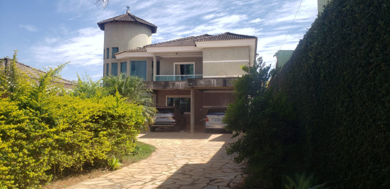 Imagem Casa com 4 Quartos à Venda, 538 m²em Setor Habitacional Vicente Pires - Trecho 3 - Brasília Imagem Casa com 4 Quartos à Venda, 538 m²em Setor Habitacional Vicente Pires - Trecho 3 - Brasília