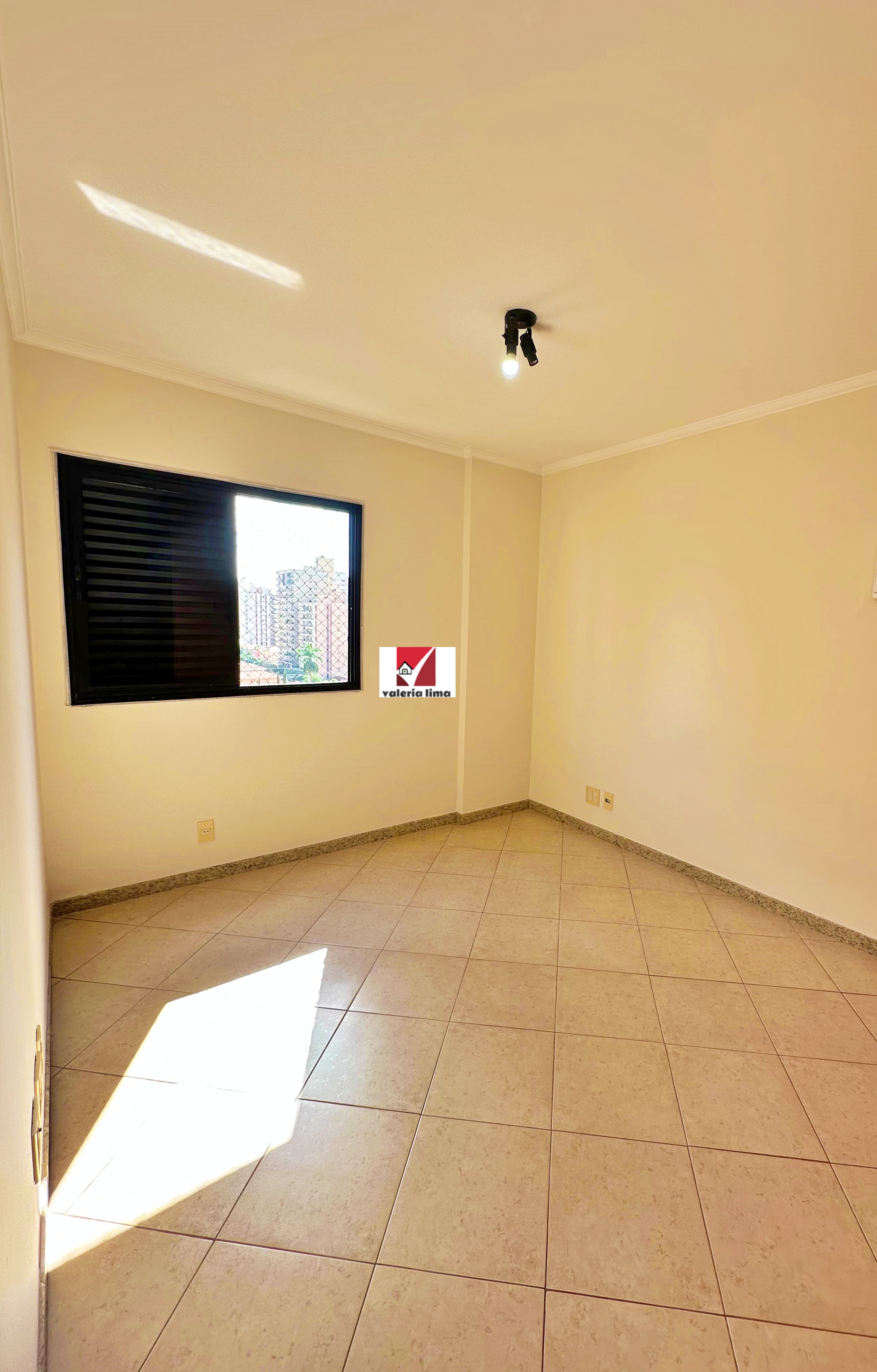 Imagem Apartamento com 4 Quartos à Venda, 156 m² em Centro - Ribeirão Preto Imagem Apartamento com 4 Quartos à Venda, 156 m² em Centro - Ribeirão Preto