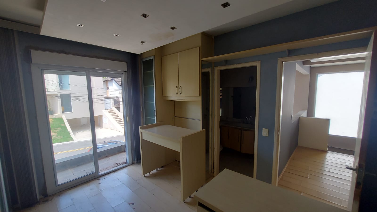 Imagem Casa de Condomínio com 5 Quartos à Venda, 288 m²em Alphaville - Santana de Parnaíba Imagem Casa de Condomínio com 5 Quartos à Venda, 288 m²em Alphaville - Santana de Parnaíba