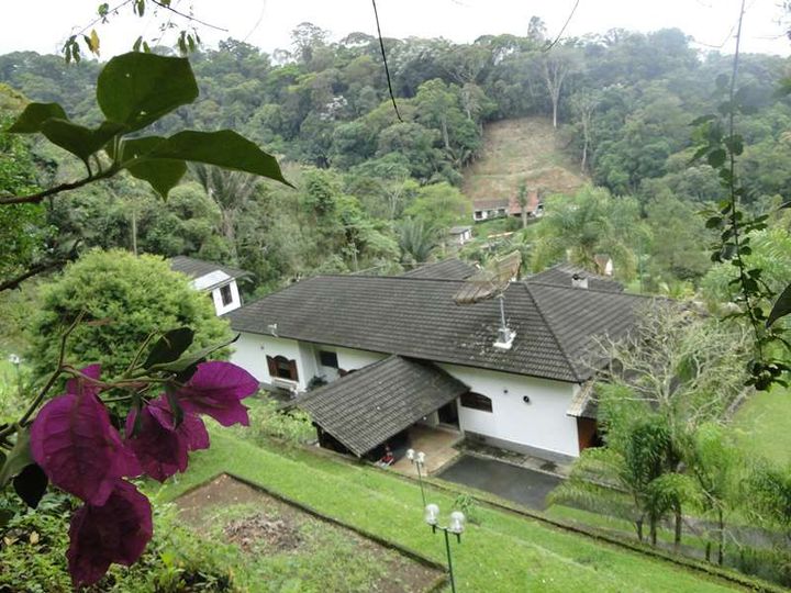 Casa com 5 Quartos à Venda, 598 m² em Agriões De Dentro- Vargem Grande - Teresópolis
