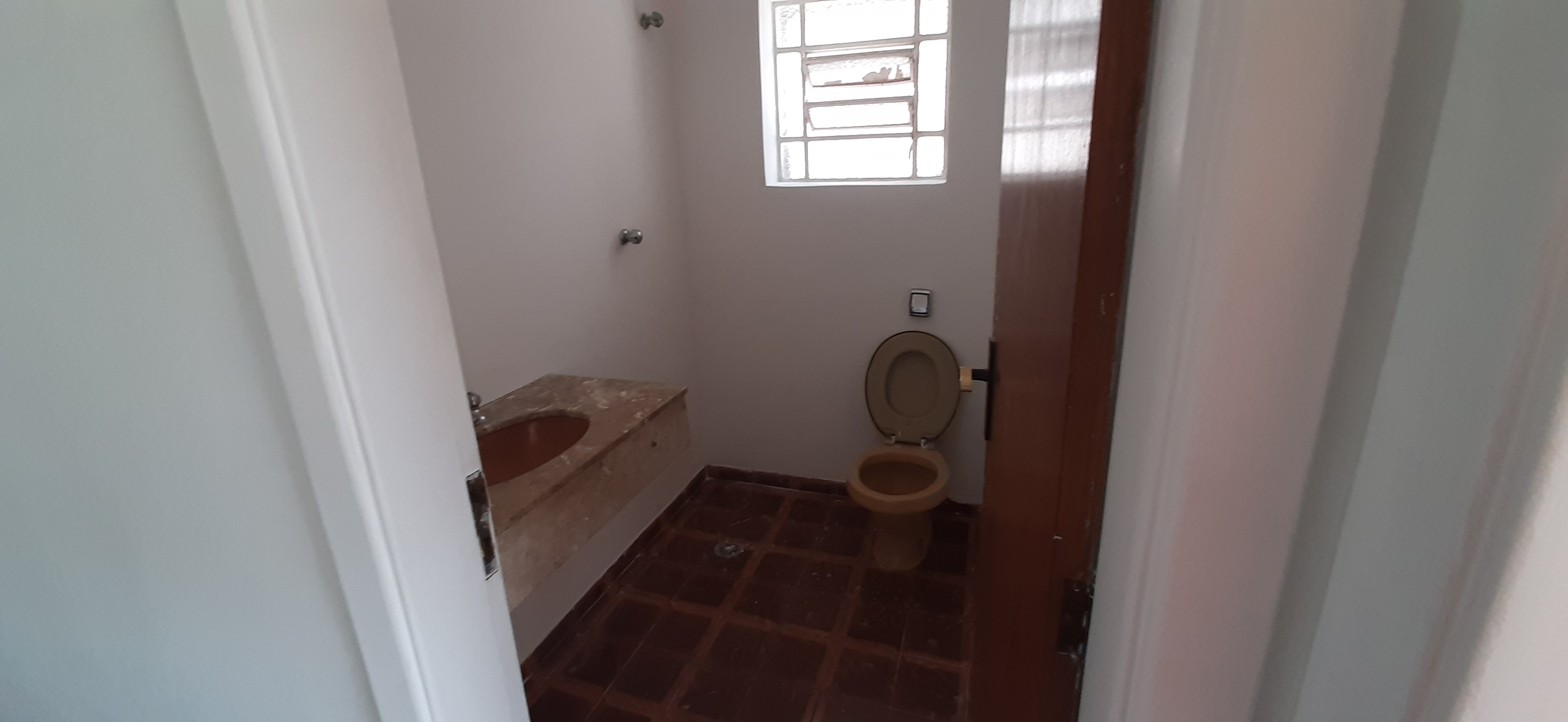 Imagem Sobrado com 4 Quartos à Venda, 312 m²em Sumaré - São Paulo