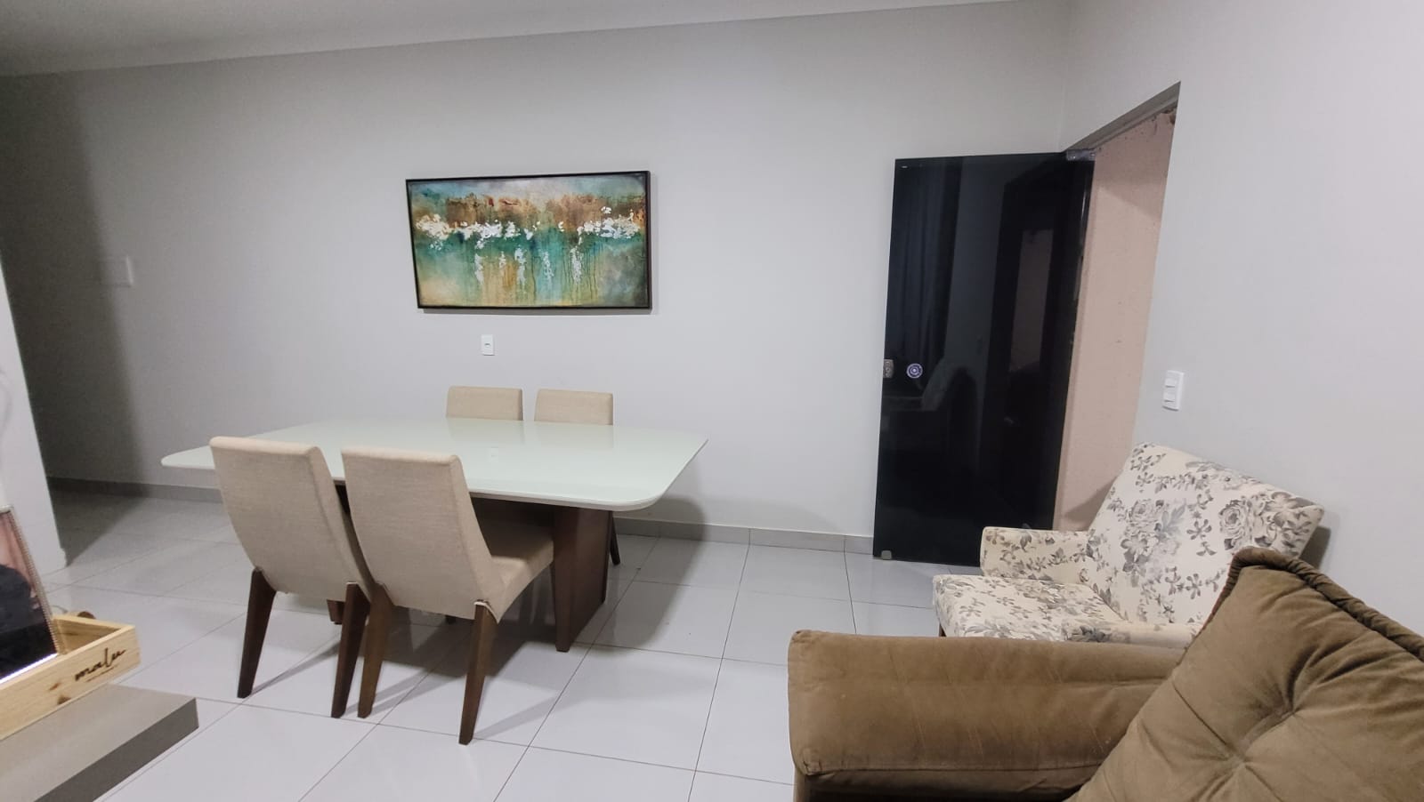 Imagem Casa com 2 Quartos à Venda, 65 m²em Jardim Ipanema - Uberlândia