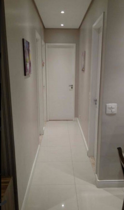 Imagem Apartamento com 3 Quartos à Venda, 68 m² em Jardim Tupanci - Barueri