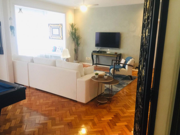 Imagem Apartamento com 4 Quartos à Venda, 245 m² em Copacabana - Rio de Janeiro Imagem Apartamento com 4 Quartos à Venda, 245 m² em Copacabana - Rio de Janeiro