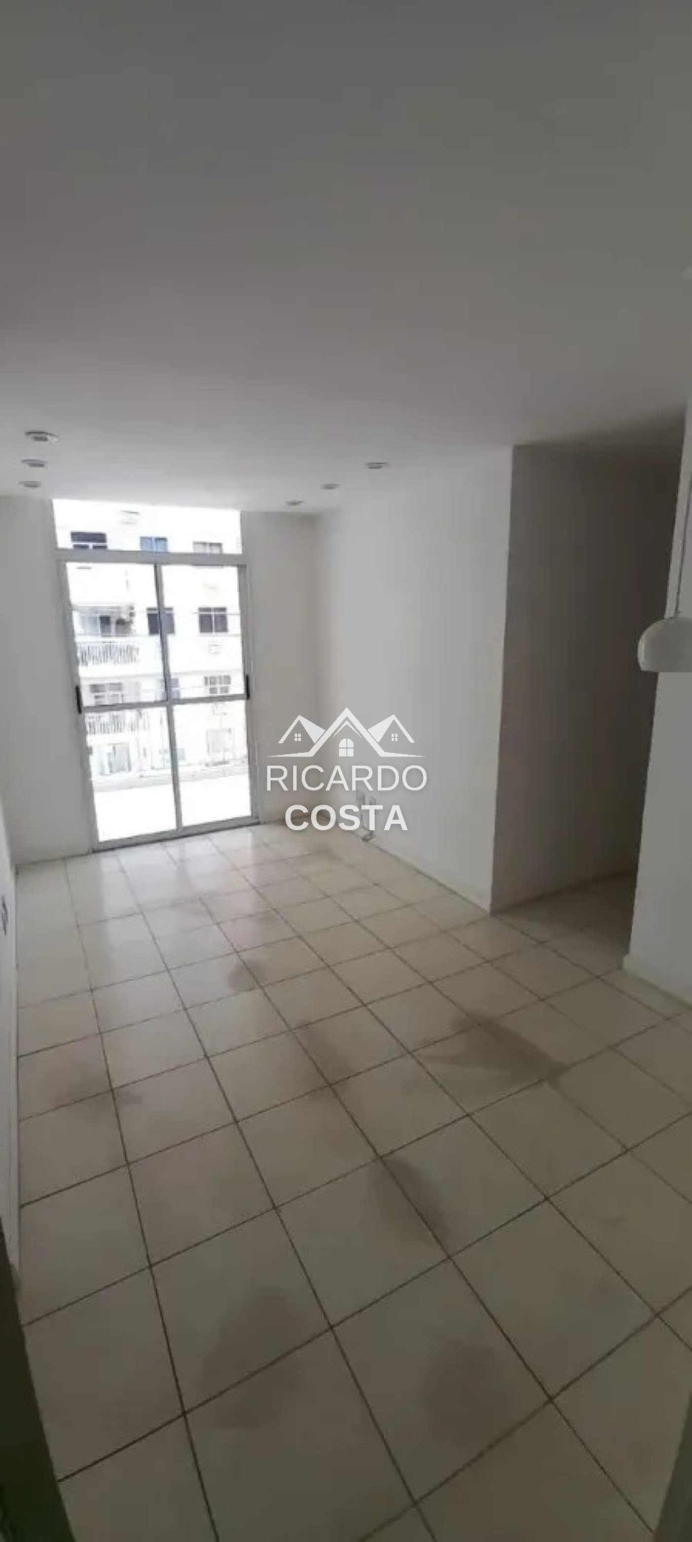 Imagem Apartamento com 2 Quartos à Venda, 53 m² em Anil - Rio de Janeiro Imagem Apartamento com 2 Quartos à Venda, 53 m² em Anil - Rio de Janeiro