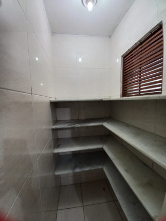 Imagem Casa com 3 Quartos para Alugar,  em Centro - Parnamirim
