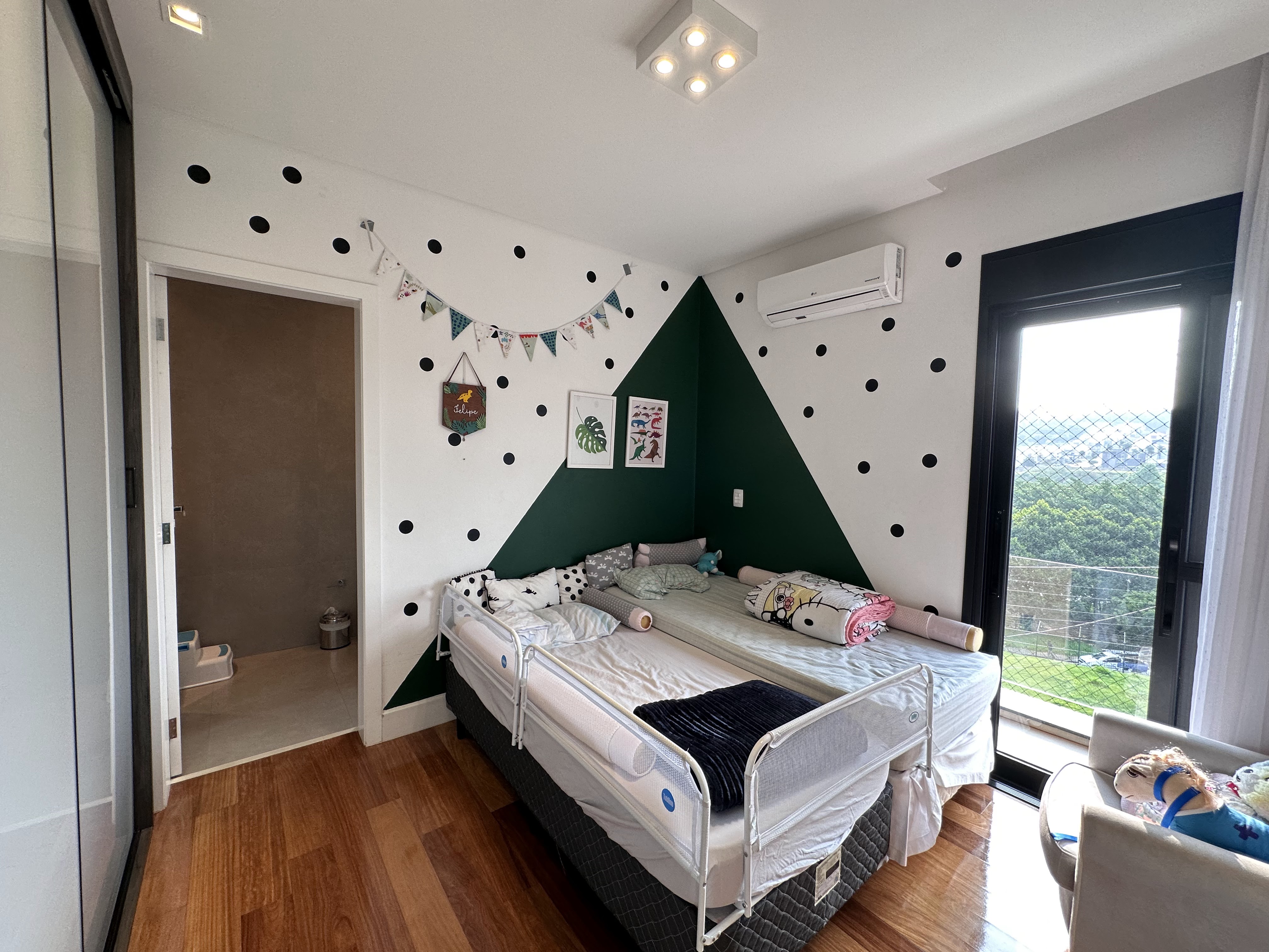 Imagem Sobrado com 4 Quartos à Venda, 395 m²em Jardim Novo Mundo - Jundiaí