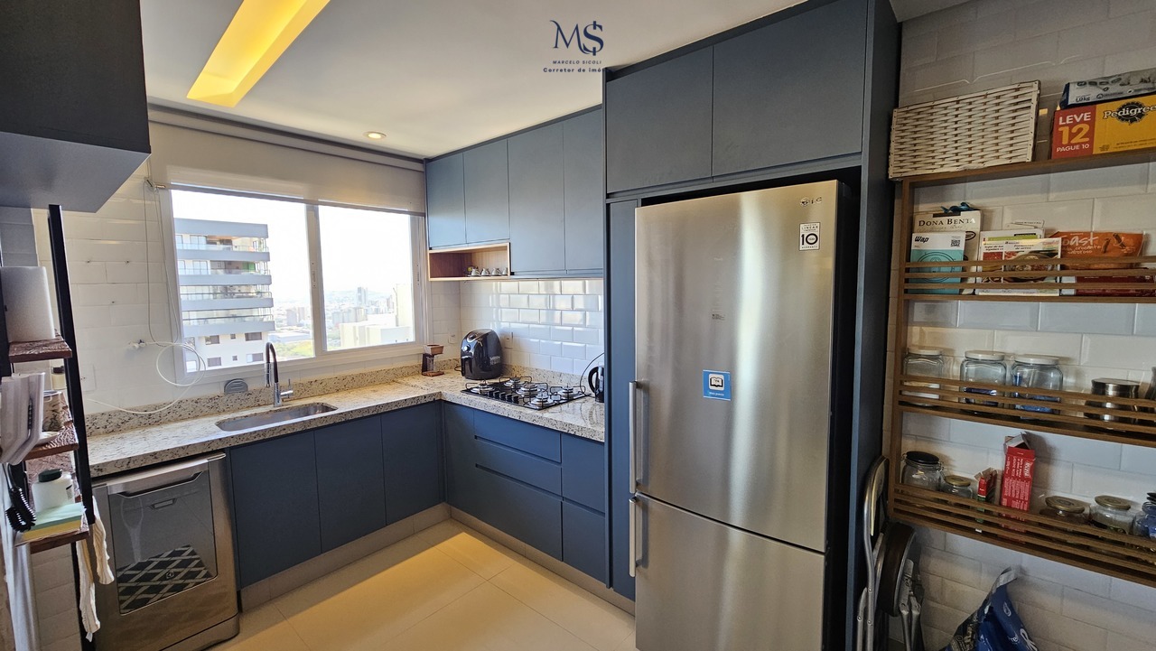 Imagem Apartamento com 3 Quartos à Venda, 121 m² em Jardim América - Goiânia