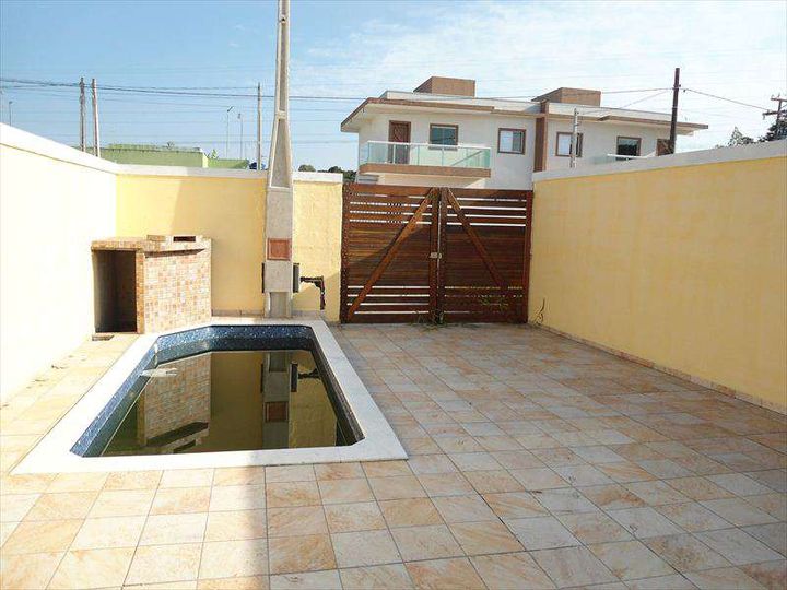 Imagem Casa com 2 Quartos à Venda, 64 m² em Grandesp - Itanhaém Imagem Casa com 2 Quartos à Venda, 64 m² em Grandesp - Itanhaém