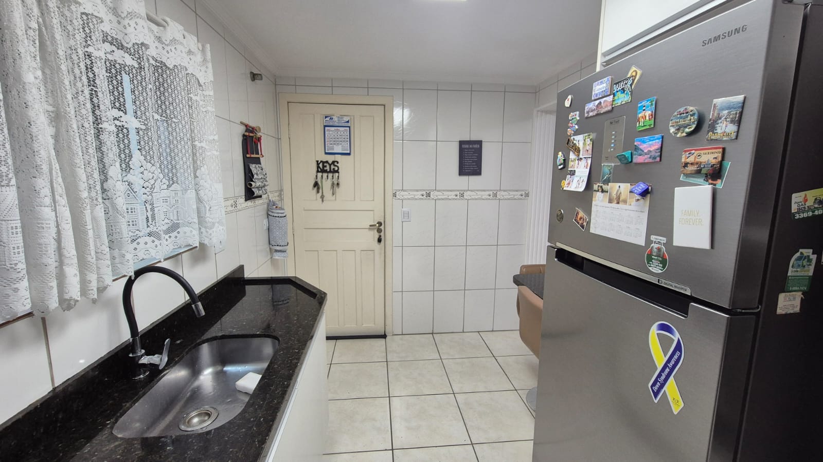 Imagem Sobrado com 3 Quartos à Venda, 177 m² em Cajuru - Curitiba