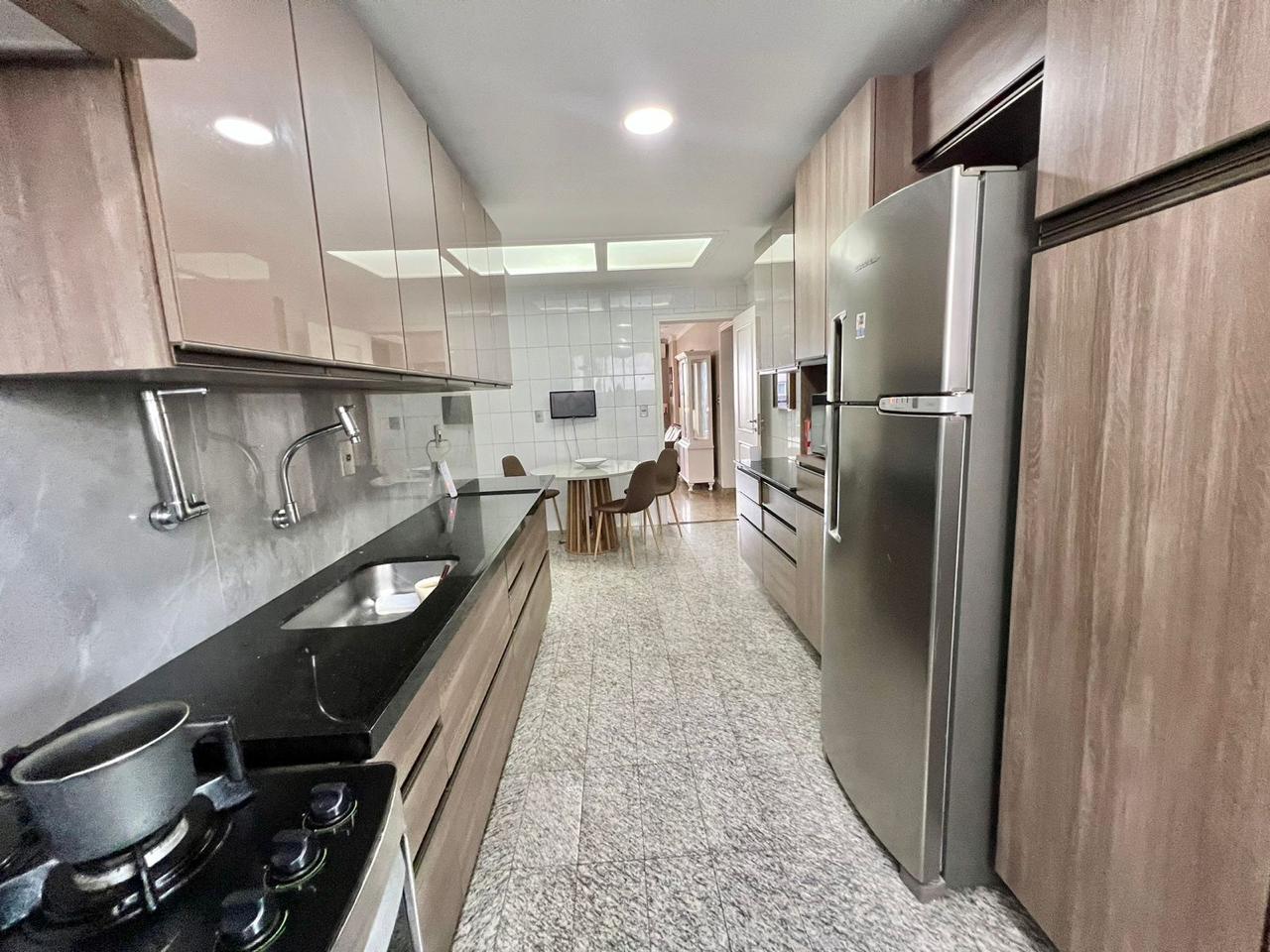 Imagem Apartamento com 3 Quartos à Venda, 130 m²em Jurunas - Belém