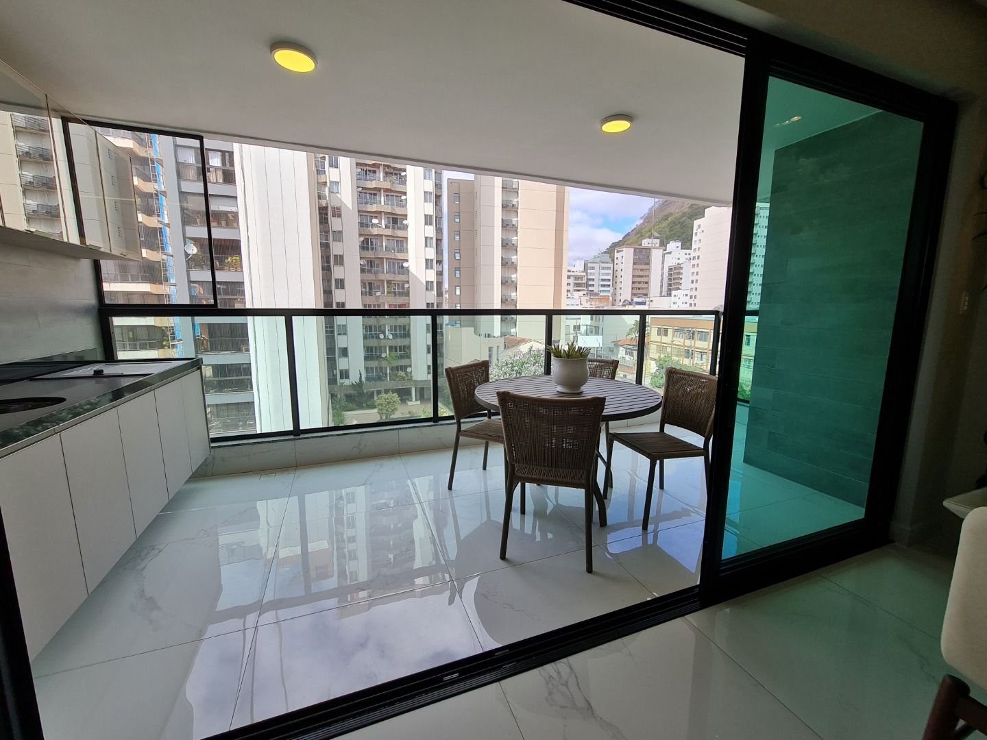 Imagem Apartamento com 3 Quartos à Venda, 120 m² em Santa Helena - Juiz de Fora Imagem Apartamento com 3 Quartos à Venda, 120 m² em Santa Helena - Juiz de Fora