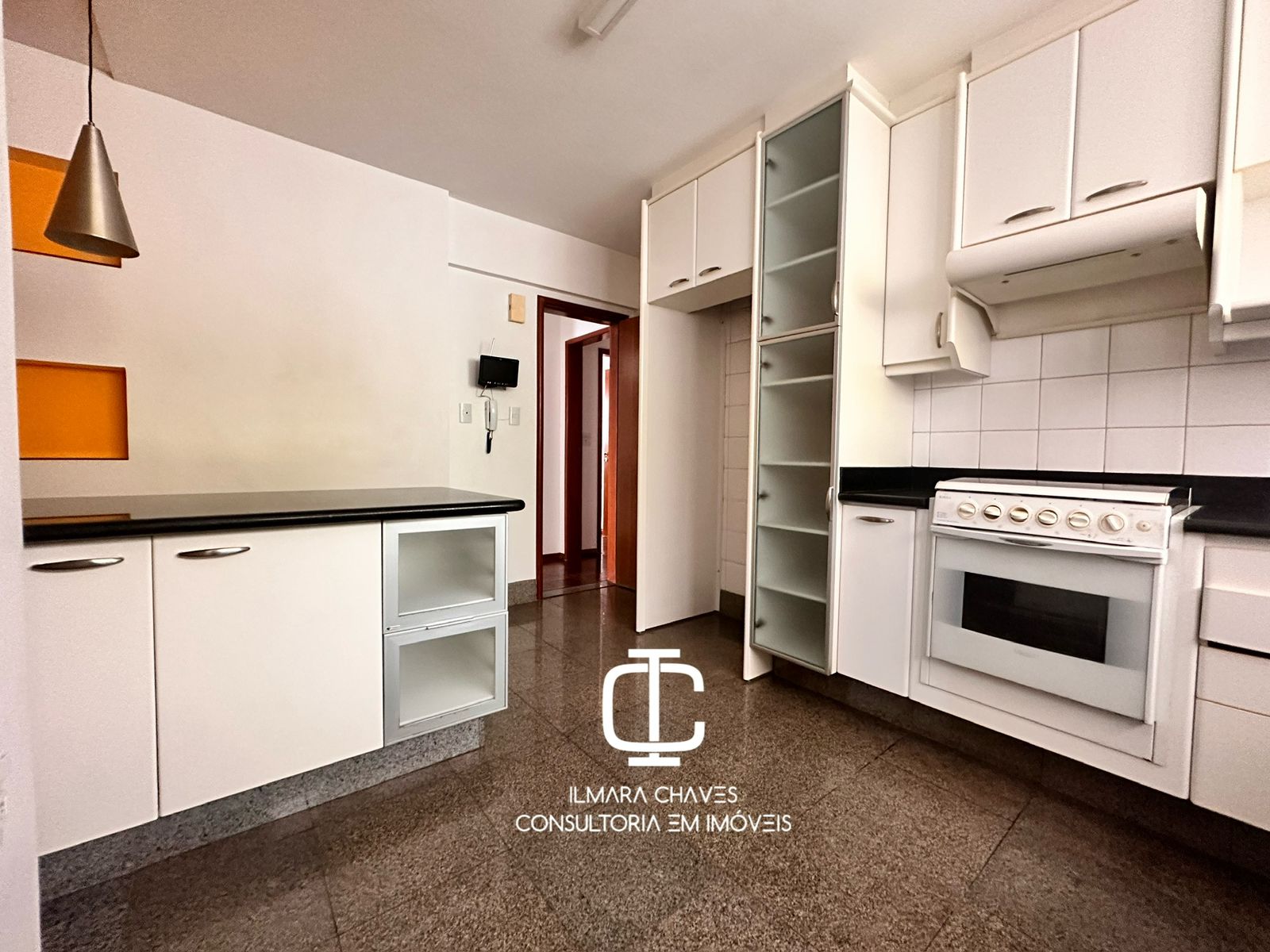 Imagem Apartamento com 3 Quartos à Venda, 178 m²em Setor Oeste - Goiânia