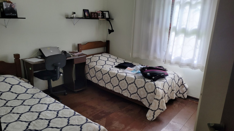 Imagem Casa com 4 Quartos à Venda, 220 m² em Vila Assunção - Santo André