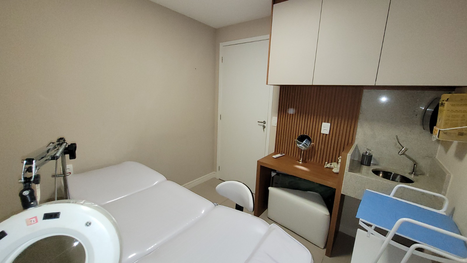 Imagem Sala Comercial à Venda, 30 m²em São Francisco - Niterói Imagem Sala Comercial à Venda, 30 m²em São Francisco - Niterói