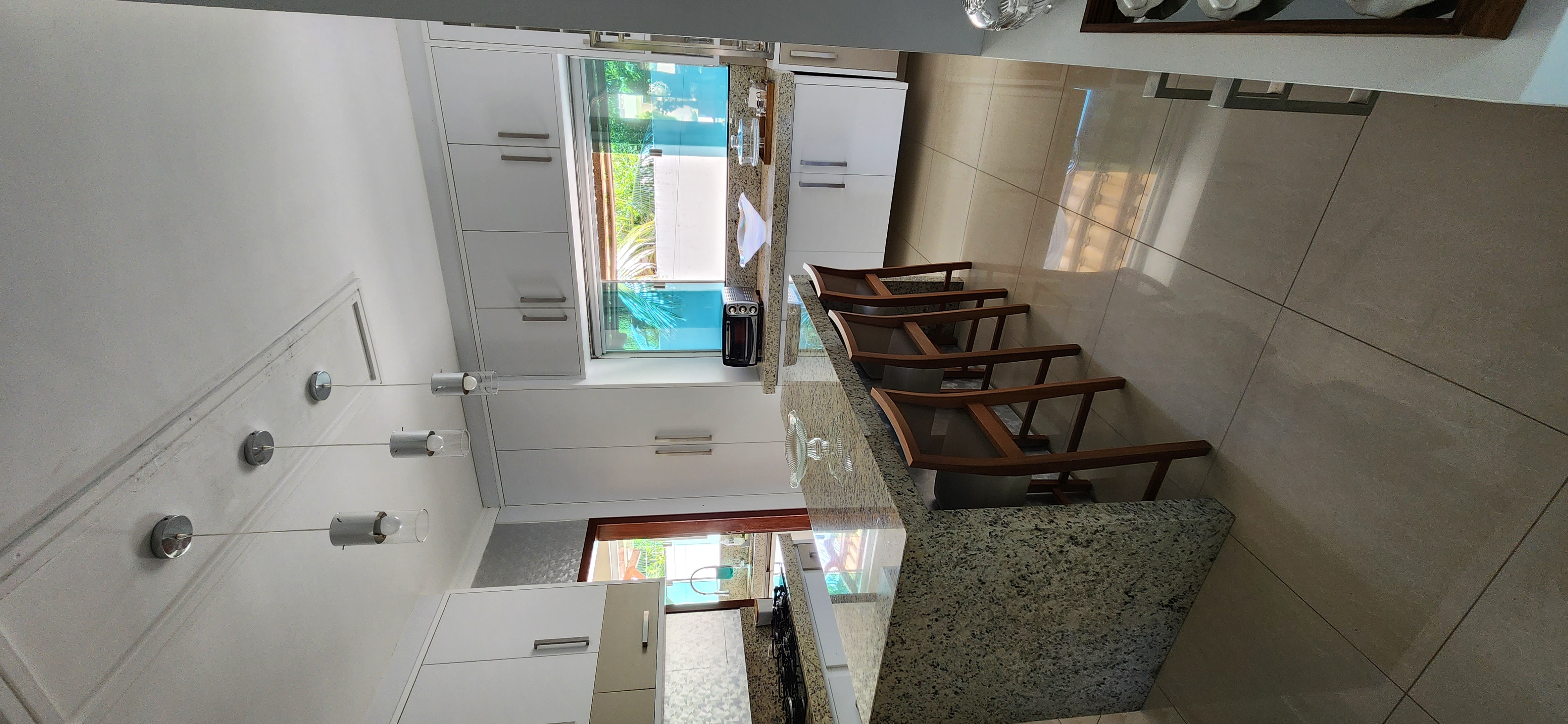 Imagem Casa de Condomínio com 5 Quartos à Venda, 320 m²em Nova Parnamirim - Parnamirim