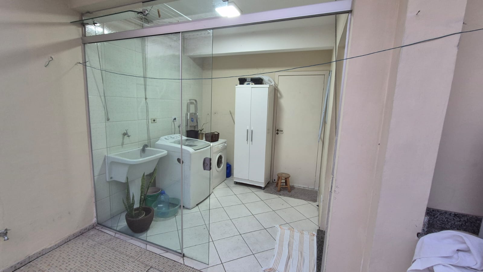 Imagem Sobrado com 3 Quartos à Venda, 177 m² em Cajuru - Curitiba