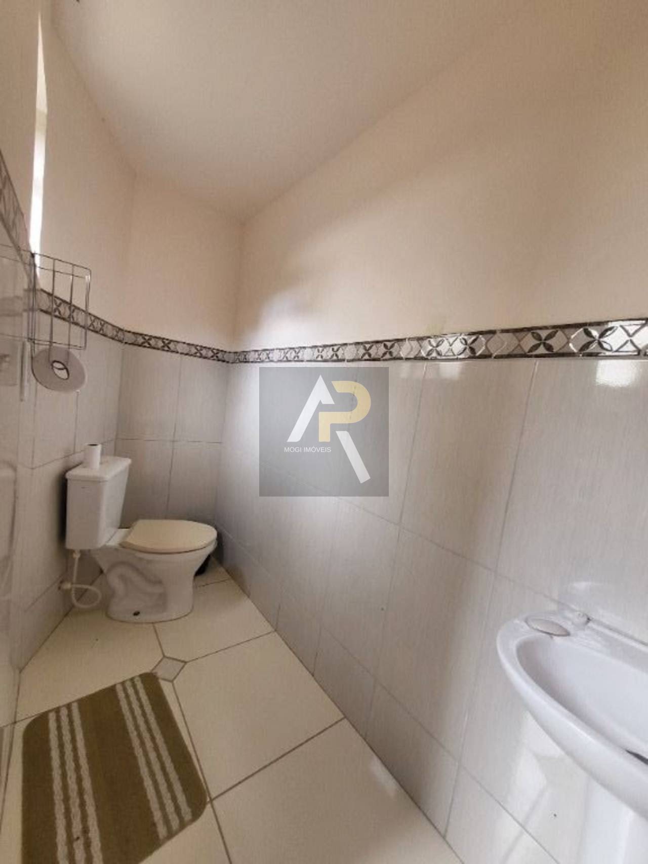Imagem Casa de Condomínio com 4 Quartos à Venda, 275 m²em Jardim Rubi - Mogi das Cruzes