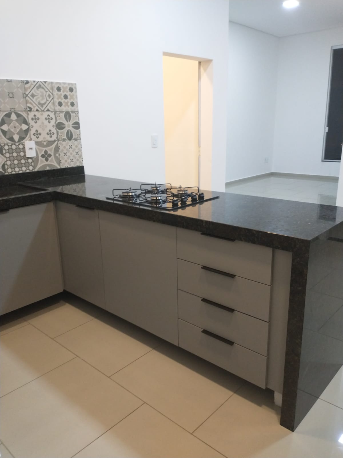 Imagem Casa de Condomínio com 3 Quartos à Venda, 130 m²em Wanel Ville - Sorocaba
