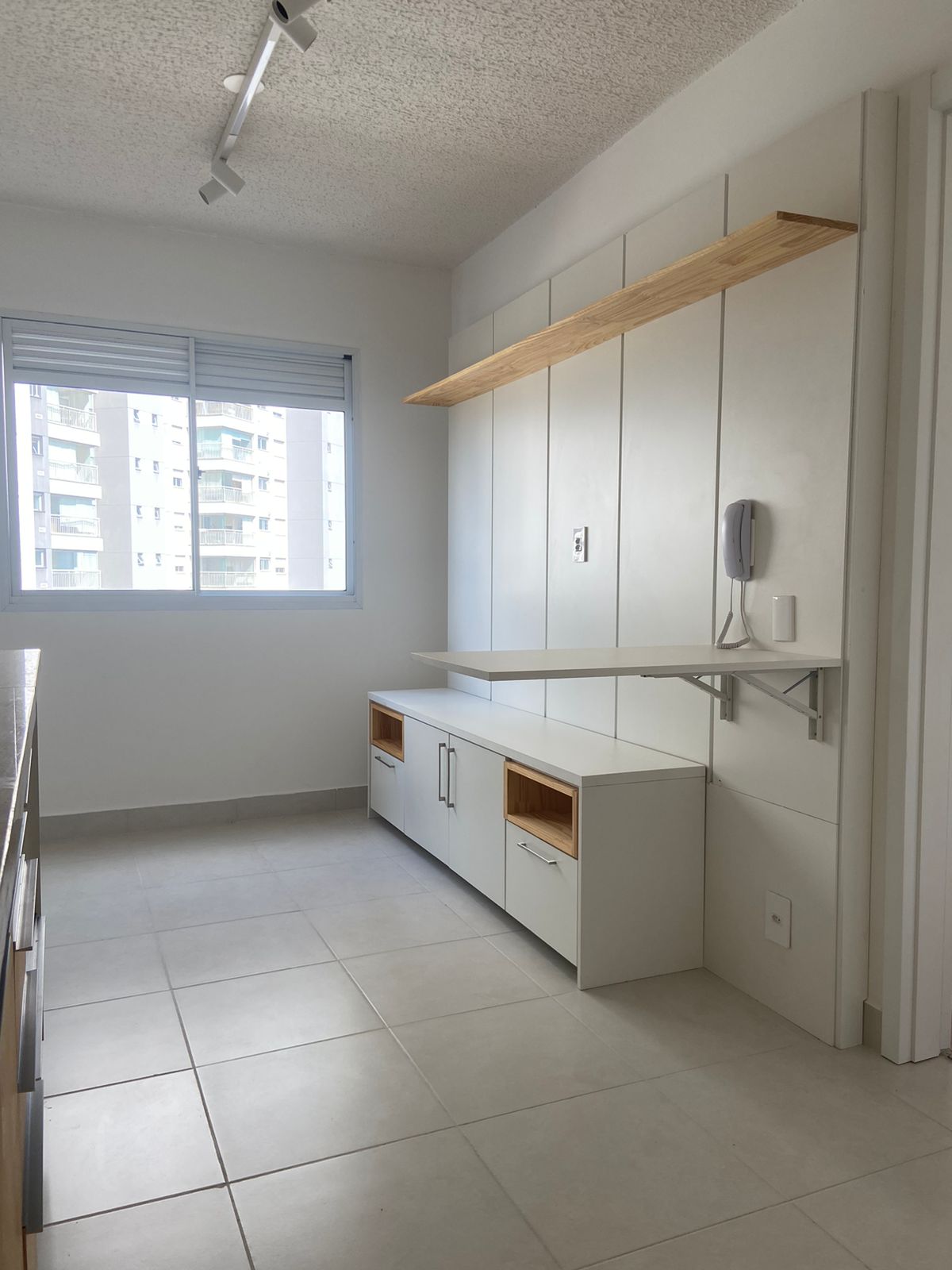Imagem Apartamento com 1 Quarto para Alugar, 27 m²em Barra Funda - São Paulo