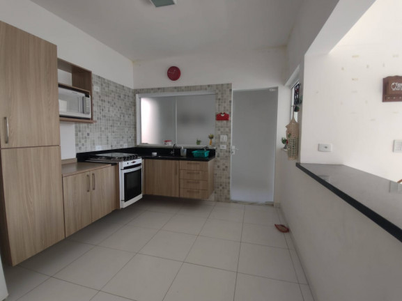 Imagem Casa com 3 Quartos à Venda, 180 m² em Três Marias - Peruíbe Imagem Casa com 3 Quartos à Venda, 180 m² em Três Marias - Peruíbe