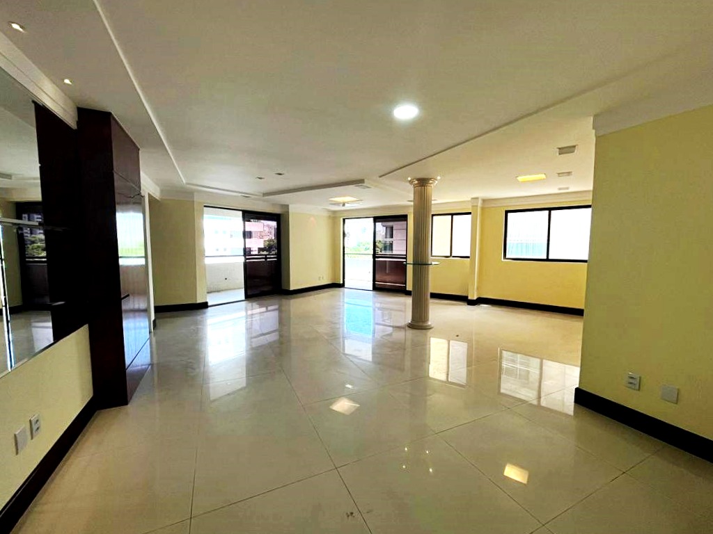 Imagem Apartamento com 4 Quartos à Venda, 266 m²em Nazaré - Belém Imagem Apartamento com 4 Quartos à Venda, 266 m²em Nazaré - Belém