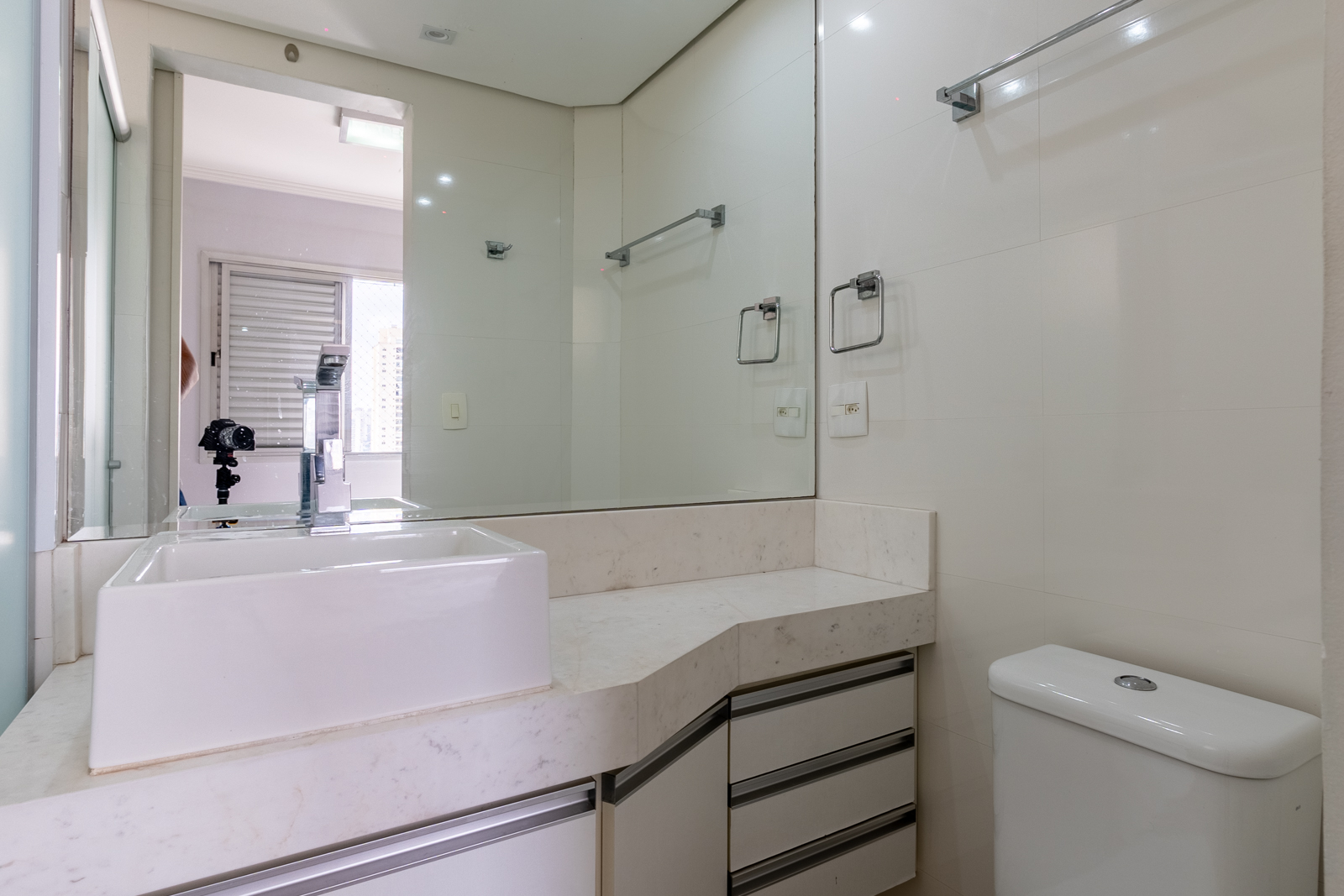 Imagem Apartamento com 3 Quartos à Venda, 73 m²em Vila Gumercindo - São Paulo
