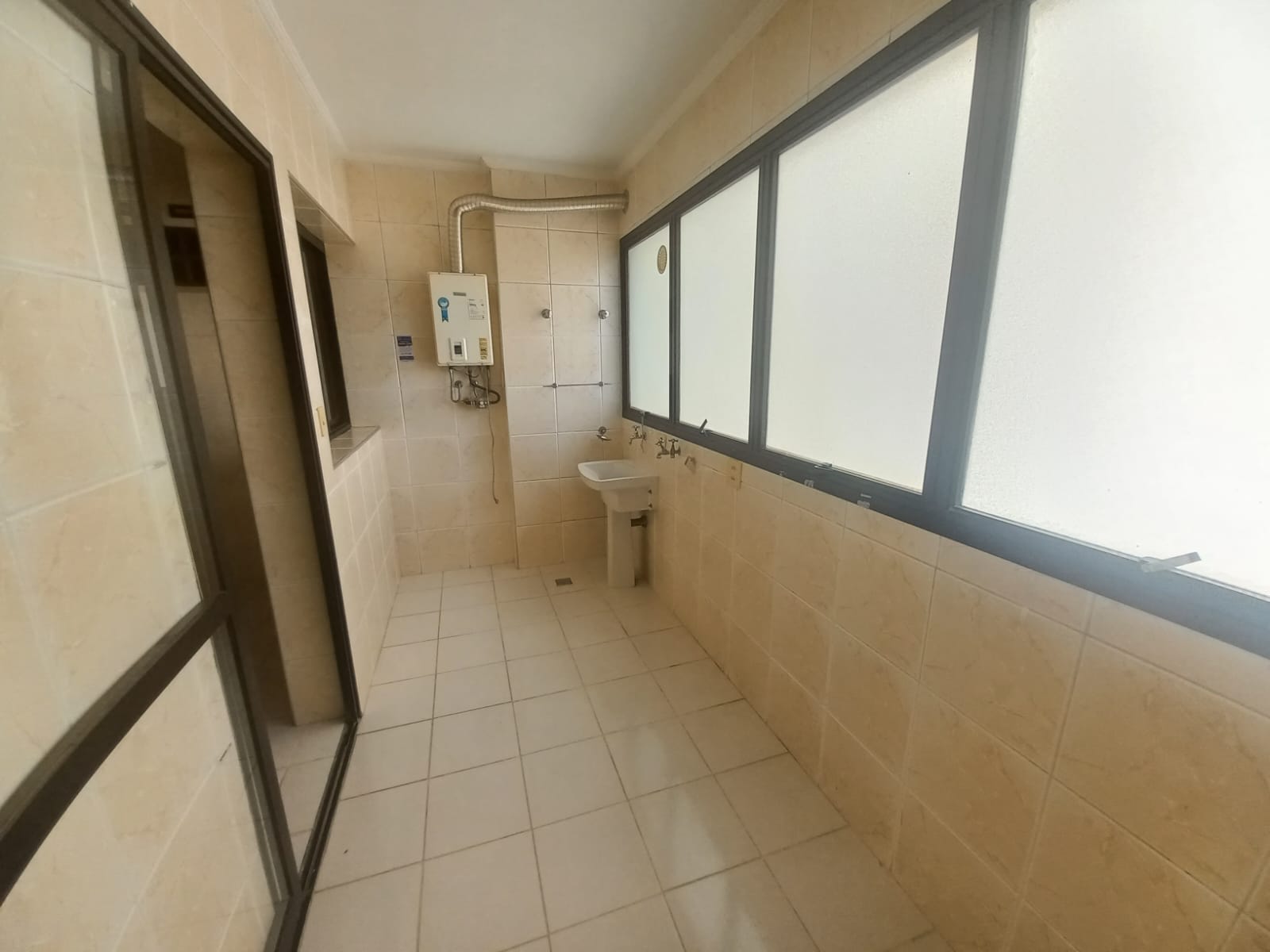 Imagem Apartamento com 3 Quartos à Venda, 132 m²em Cambuí - Campinas Imagem Apartamento com 3 Quartos à Venda, 132 m²em Cambuí - Campinas