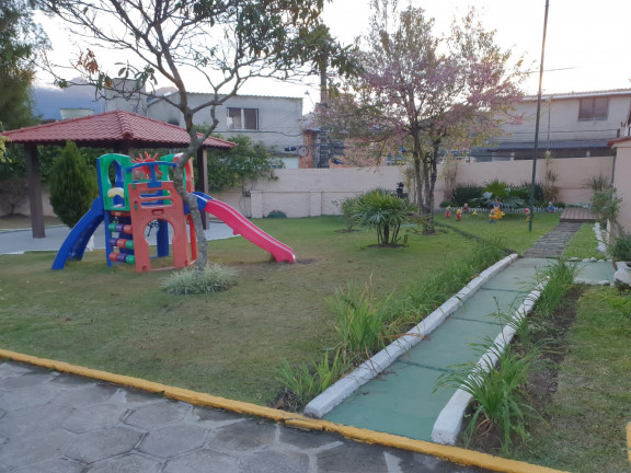 Imagem Casa de Condomínio com 2 Quartos à Venda, 75 m² em Parque São Luiz - Teresópolis