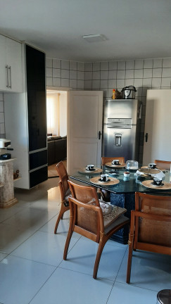 Imagem Casa de Condomínio com 4 Quartos à Venda, em Setor Habitacional Vicente Pires - Brasília Imagem Casa de Condomínio com 4 Quartos à Venda, em Setor Habitacional Vicente Pires - Brasília